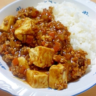 麻婆豆腐みたいな、お豆腐入りキーマカレー